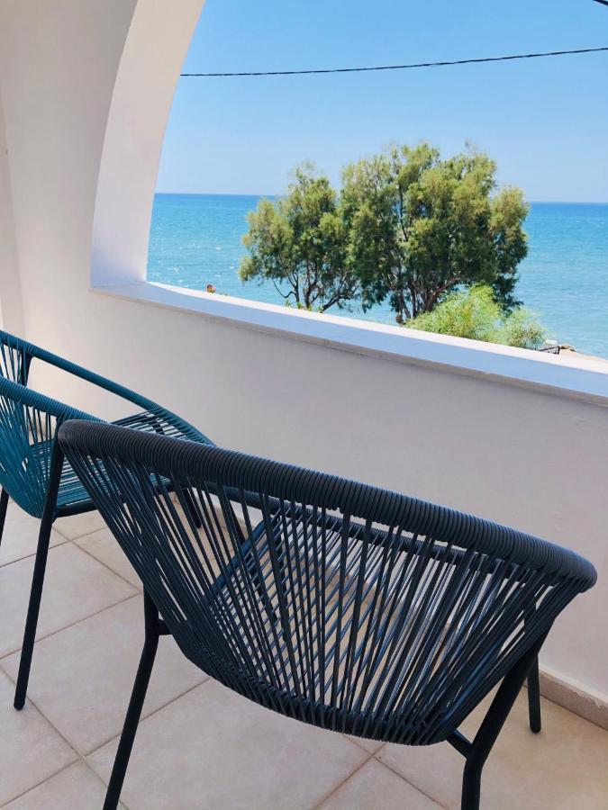 Mini Villas Avra Keratókambos Ngoại thất bức ảnh