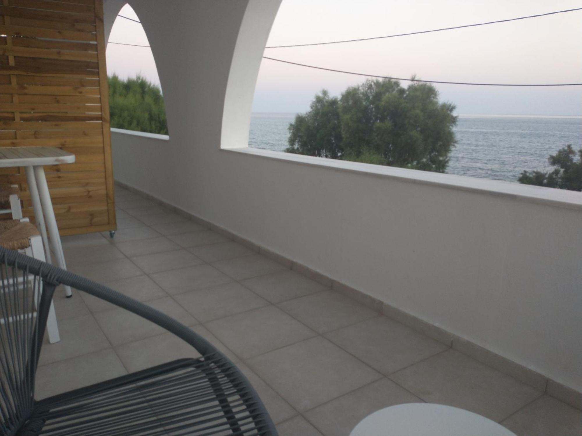 Mini Villas Avra Keratókambos Phòng bức ảnh